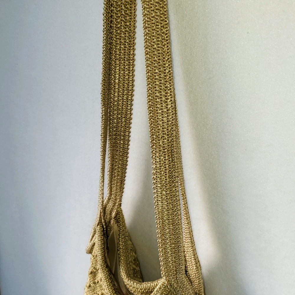 Womens beige crochet shoulder bag with multi color sides - Picture 4 of 5